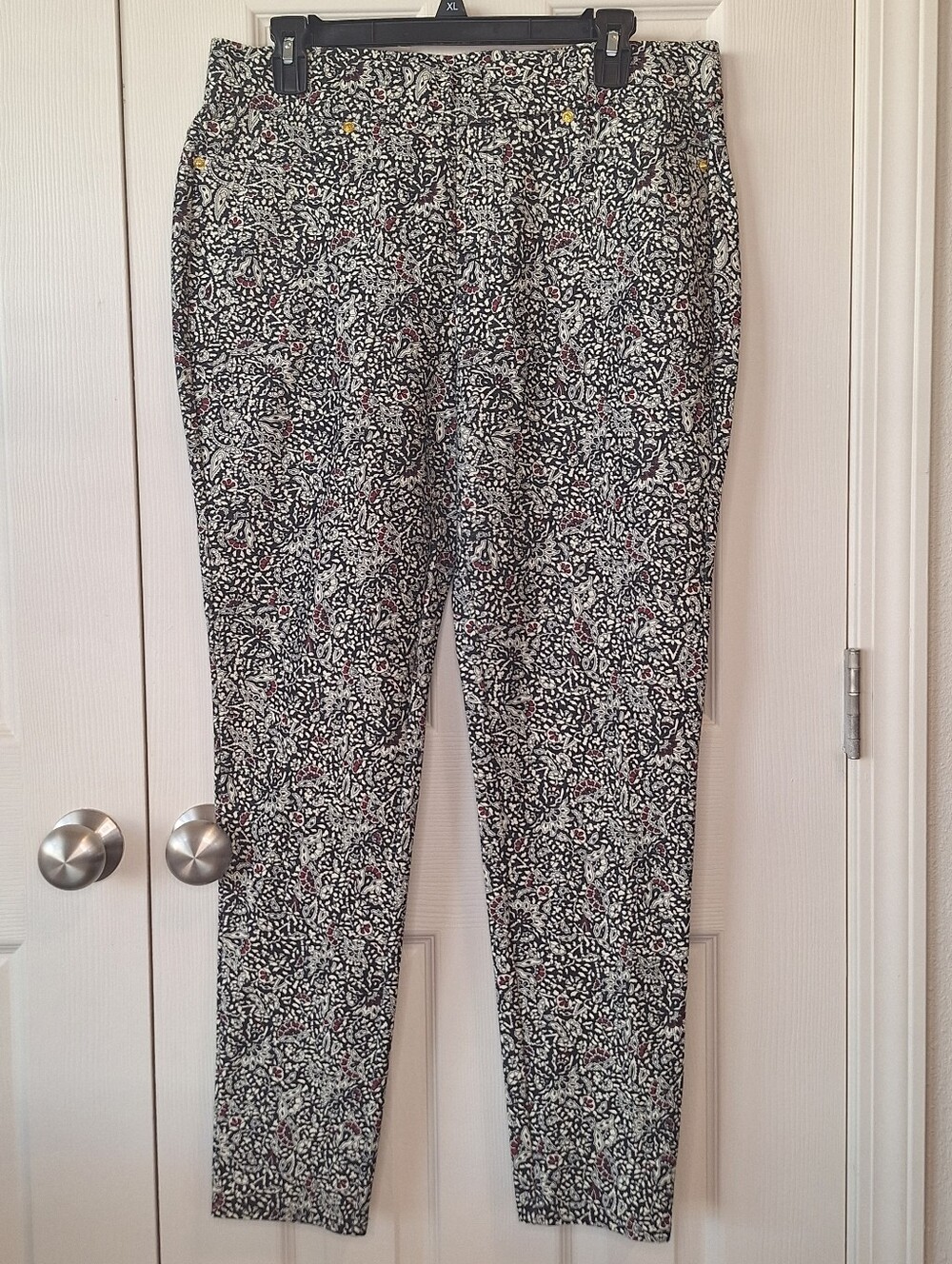 Michael Kors Stretchy Floral Paisley Printed Slim Ankle Pants Size Large